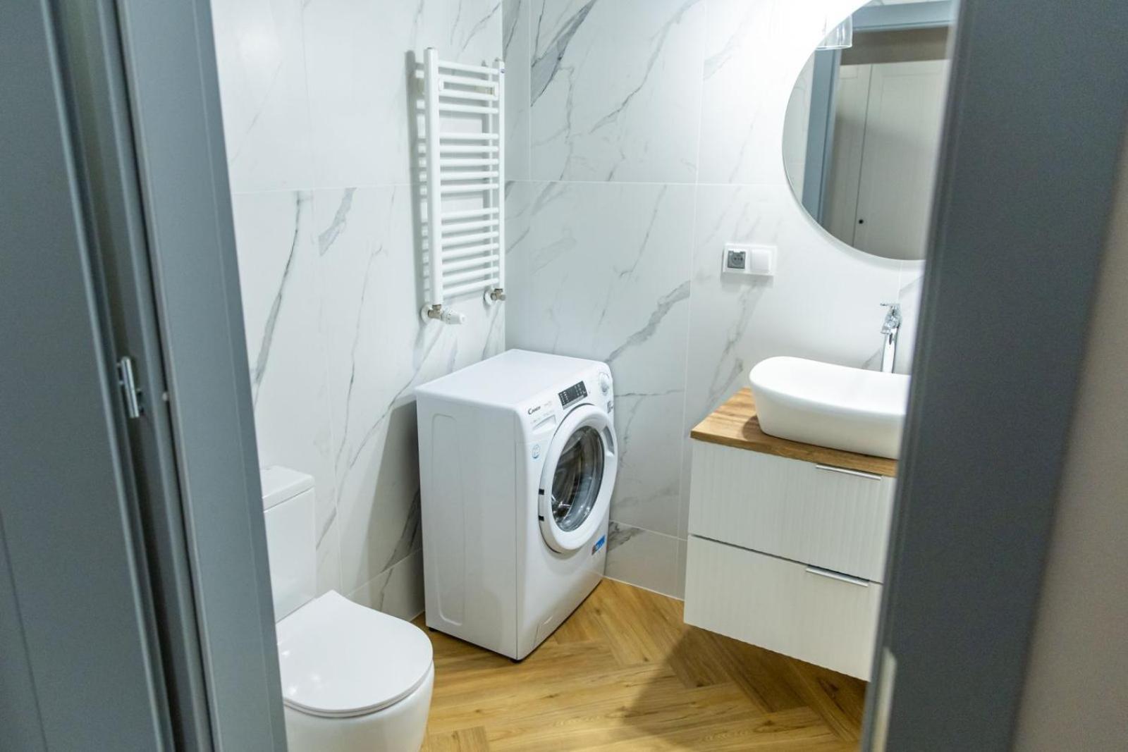 Solar Apartments I Stare Miasto 10Min I Priv Parking Free I Winda I Balkon Stary Toruń 外观 照片